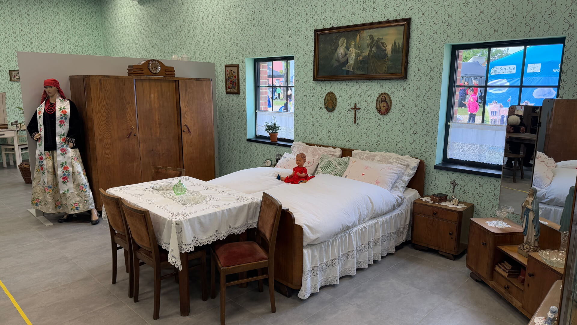 W odbudowanej łaźni dawnej KWK Rozbark w Bytomiu powstało specjalne mieszkanie pokazowe