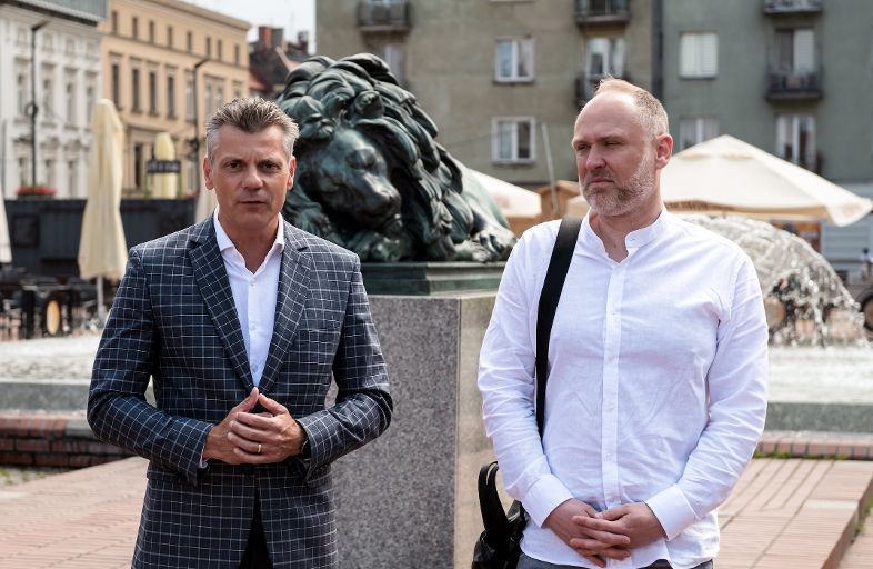 Mariusz Wołosz i Maciej Grychowski z katowickiego oddziału SARP