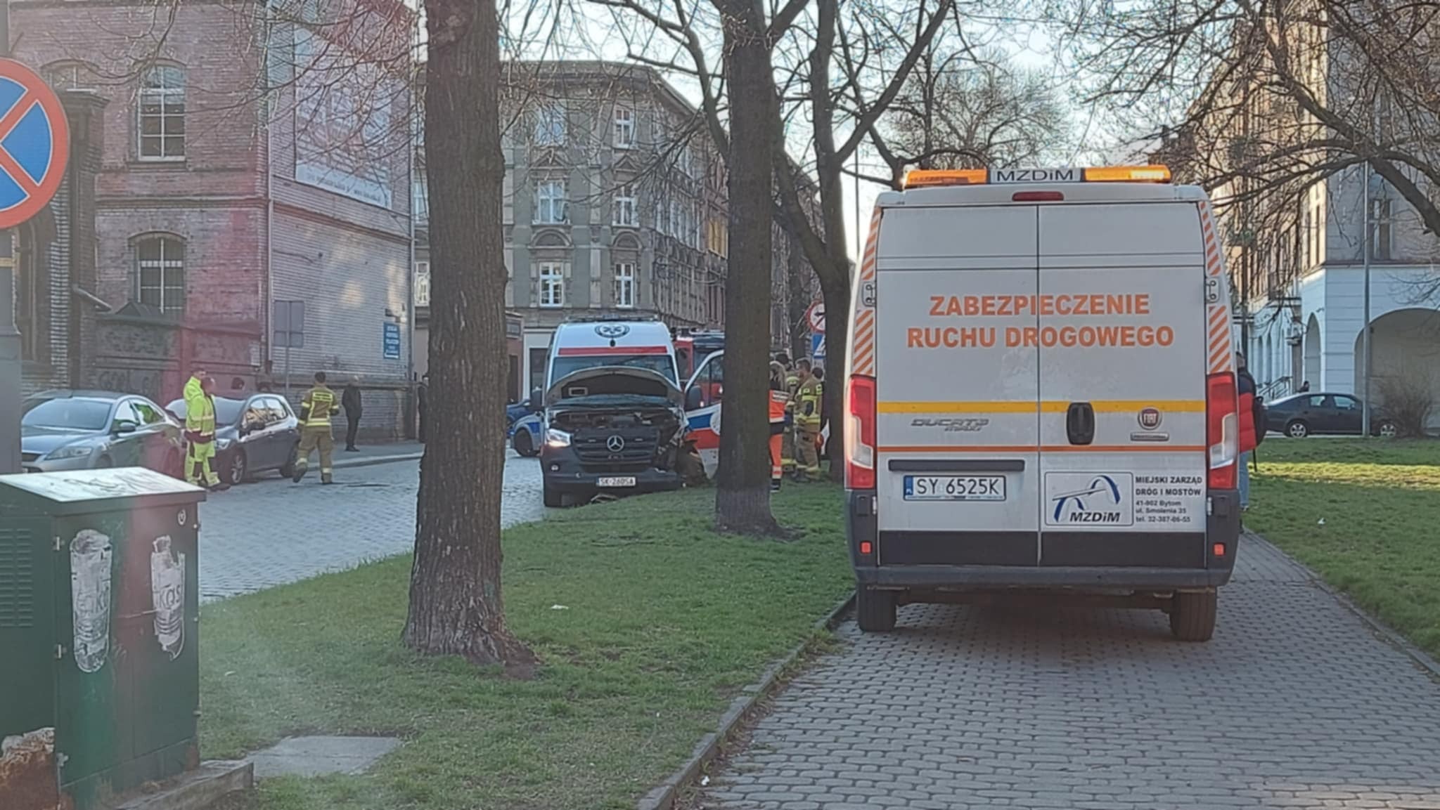 Wypadek Zeromskiego Bytom karetka elka 4