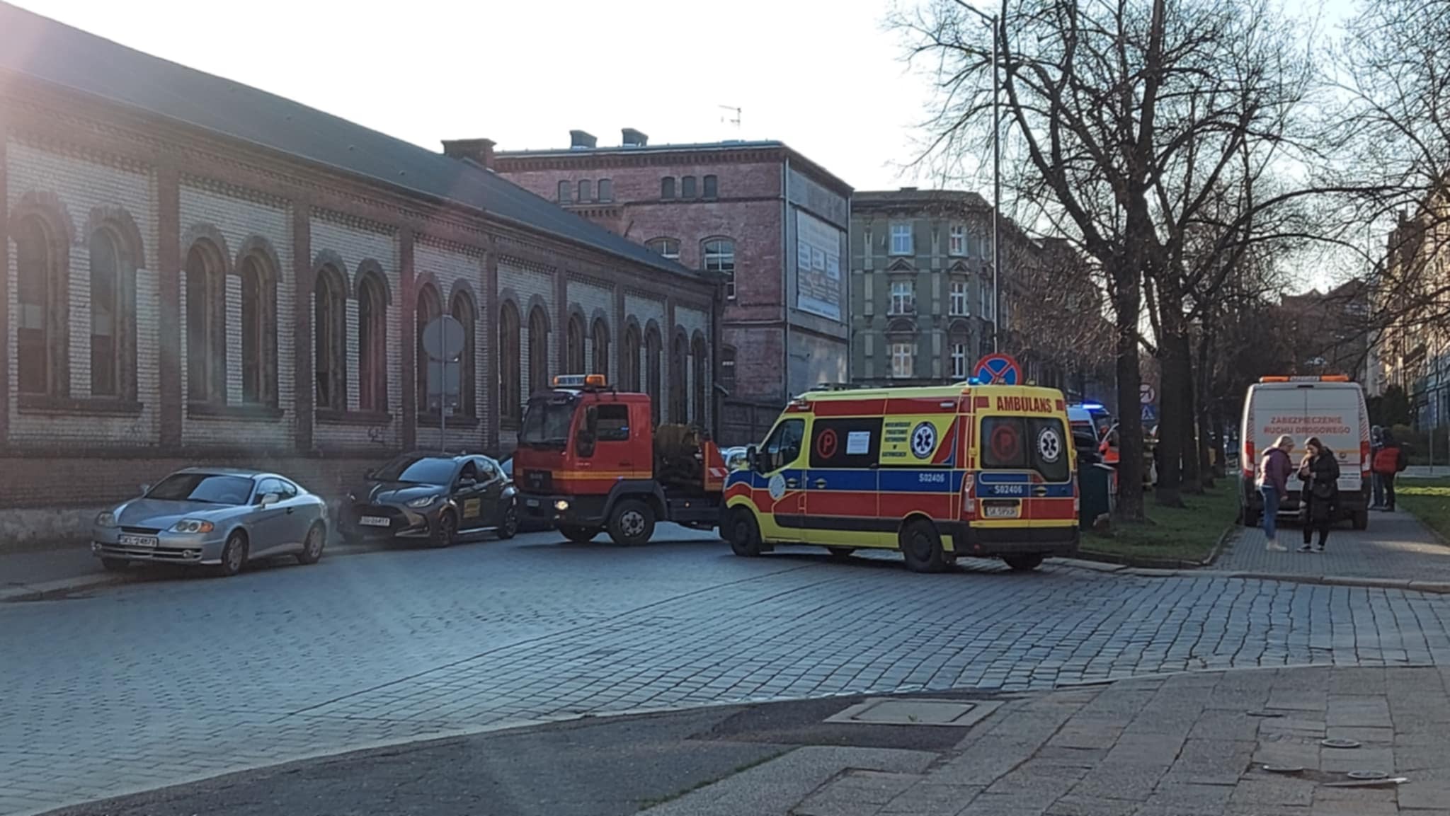 Wypadek Zeromskiego Bytom karetka elka 5