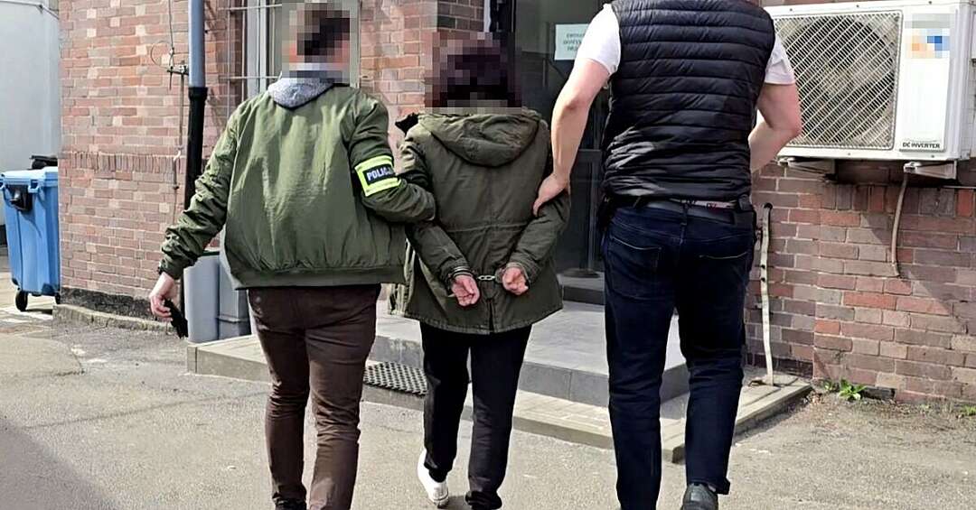 Bytom: kobieta schowała narkotyki w łazience