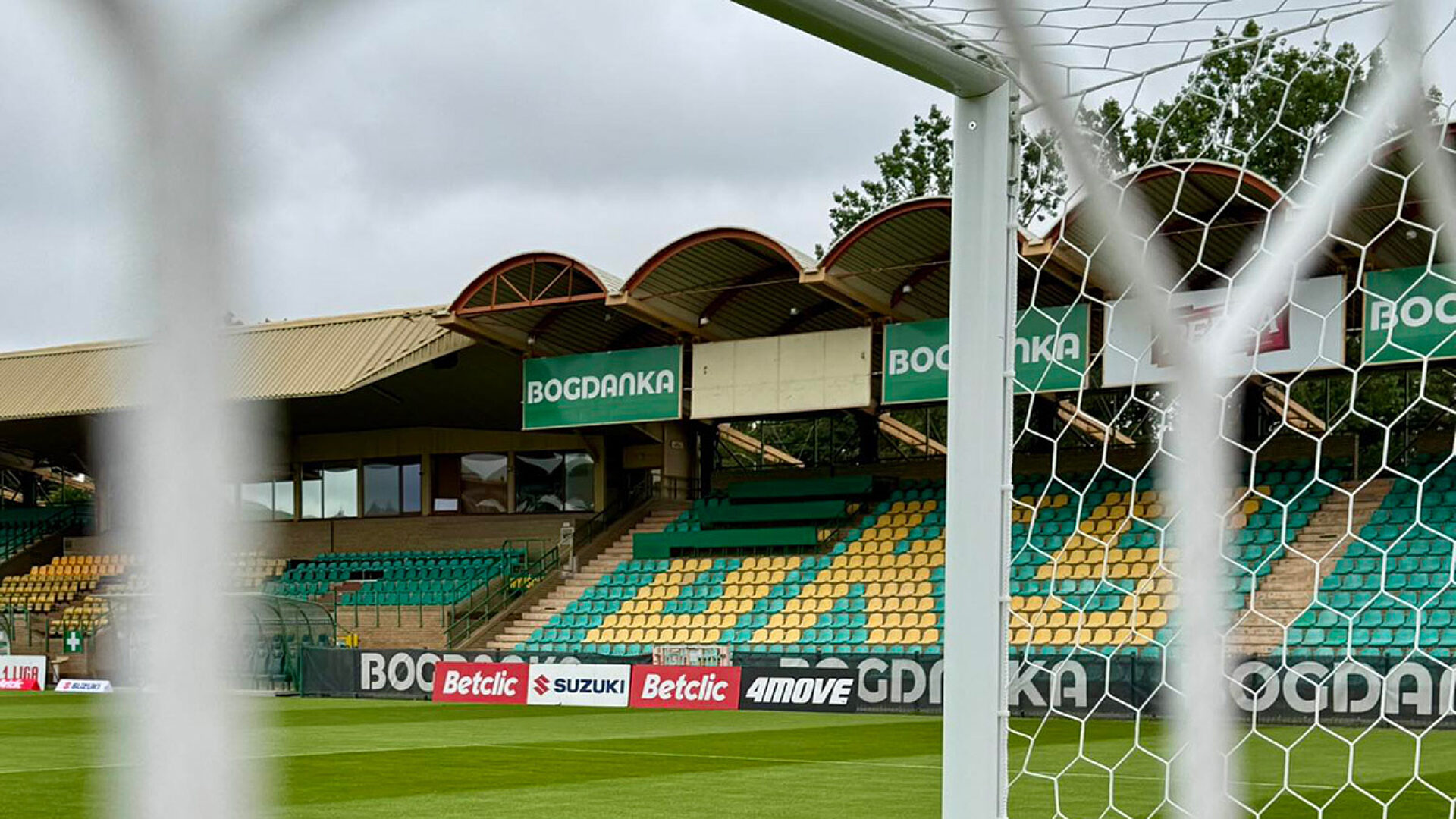 Stadion gornik leczna Stadion gornik leczna