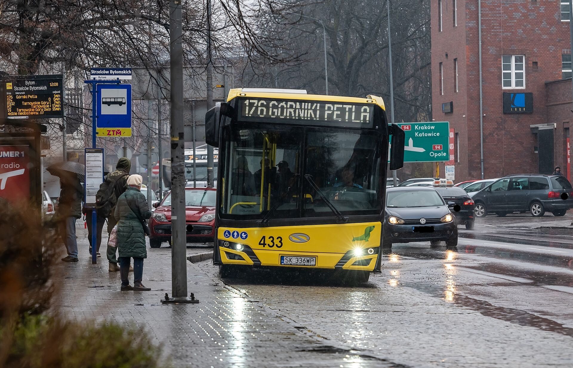 Nowy przystanek autobusowy w Bytomiu Nowy przystanek autobusowy w Bytomiu