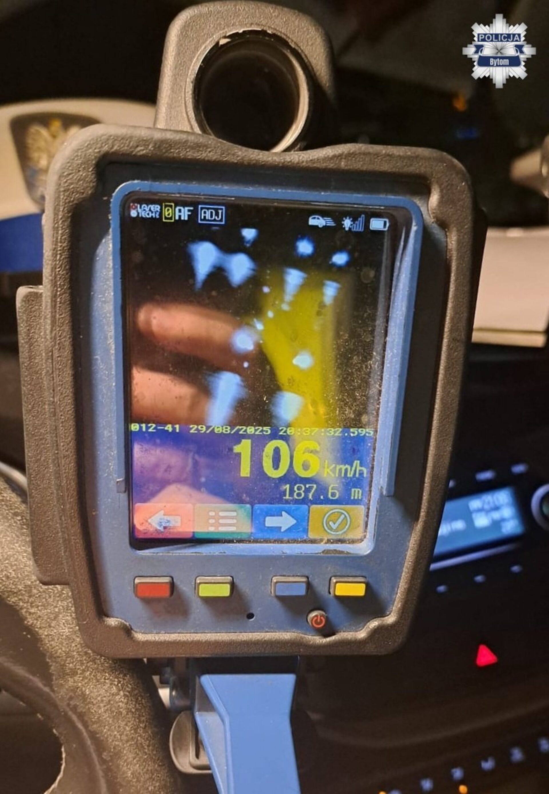 Ponad 100km/h w zabudowanym Ponad 100km/h w zabudowanym