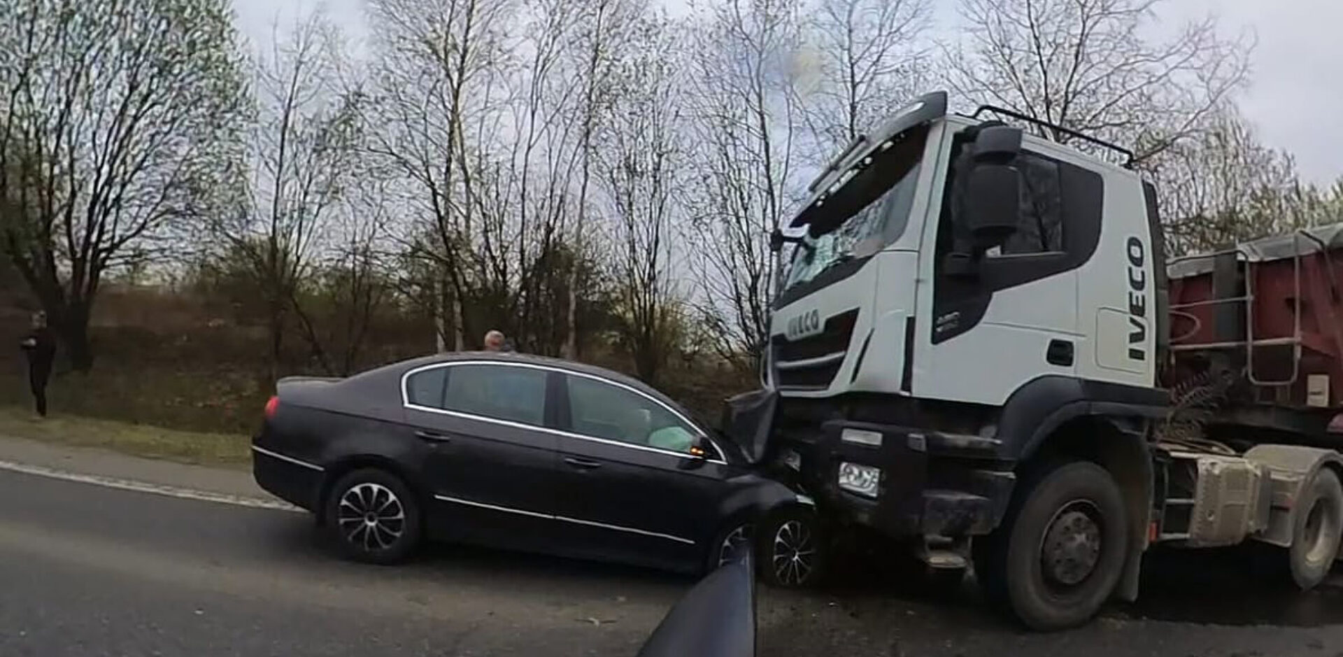 Zdarzenie na al. Jana Nowaka-Jeziorańskiego w Bytomiu Zdarzenie na al. Jana Nowaka-Jeziorańskiego w Bytomiu