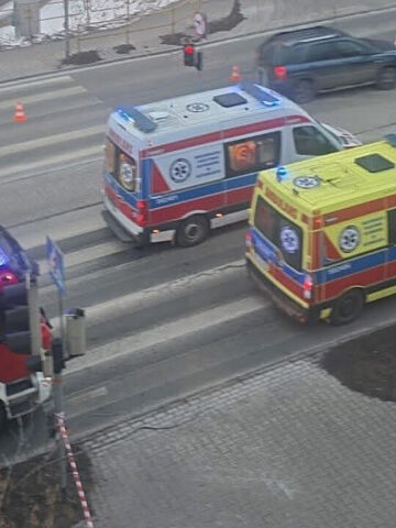 Pożar w Bytomiu. Służby na jezdni Pożar w Bytomiu. Służby na jezdni