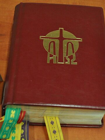 Skradziona księga liturgiczna z kościoła w Szombierkach Skradziona księga liturgiczna z kościoła w Szombierkach