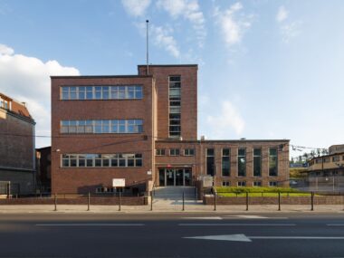 Zero banalnego efekciarstwa. Centrum Integracji Społecznej Centrum Integracji Spolecznej Bytom 1 Copy