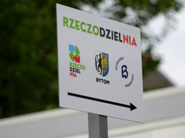 W Bytomiu ruszyła Rzeczodzielnia Relacja Fb 00 00 58 06 Still023