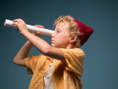 Projekt „Kalejdoskop Teatralny” w Klubach Sezam i Relaks BSM Close up cute child portrait