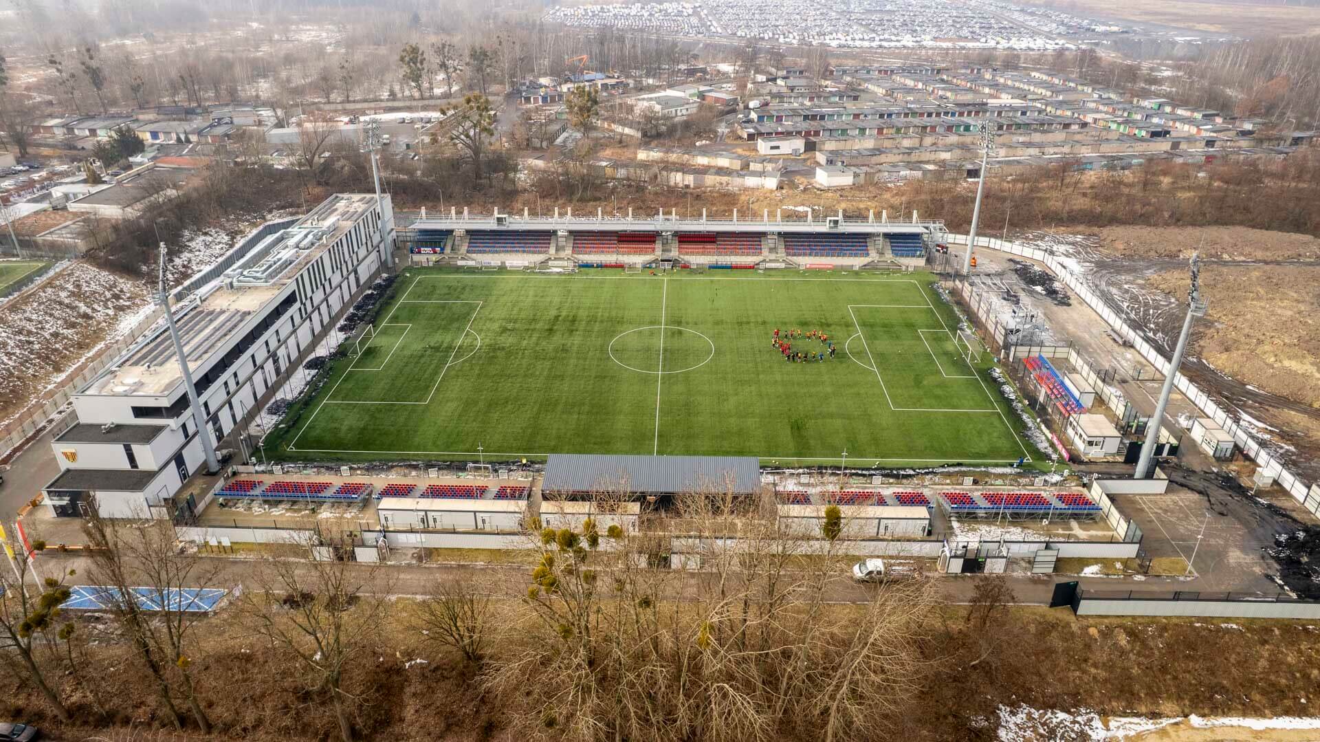 Test ostateczny nowej trybuny. Polonia zainauguruje rundę wiosenną z podwójną widownią