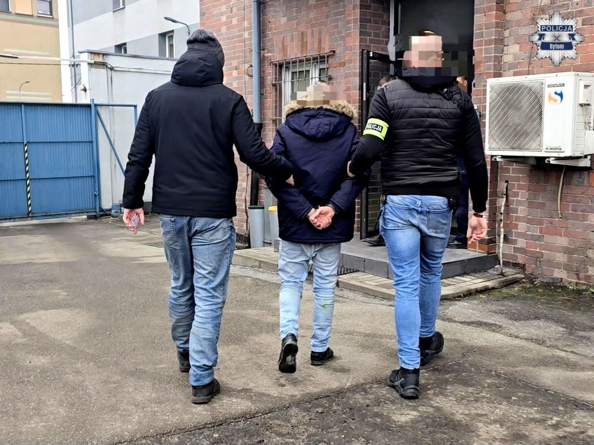 Wyłudził ponad 200 tysięcy od bytomskiej seniorki. Kryminalni złapali go na gorącym uczynku