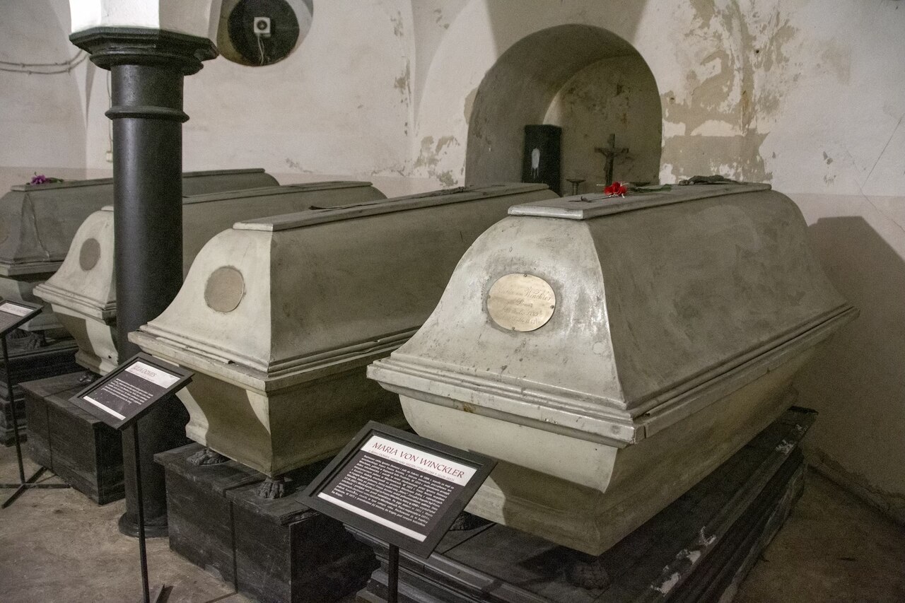 Spacer sladami arystokracji z miechowic z teresa ebis 8
