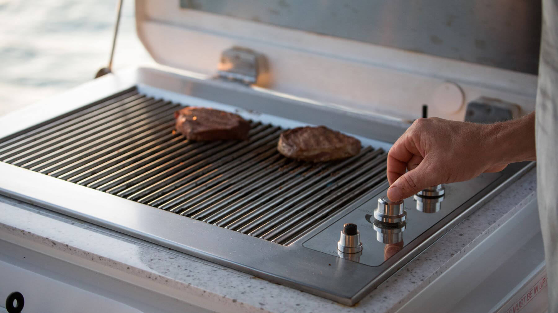 Sprawdź, jak grill gazowy odmieni Twoje gotowanie