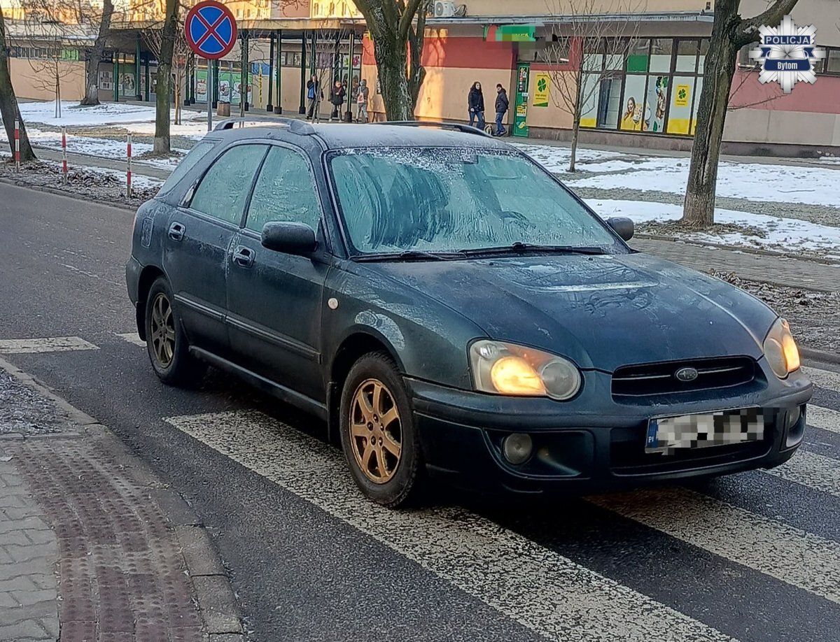 Spowodował wypadek oszronionym pojazdem